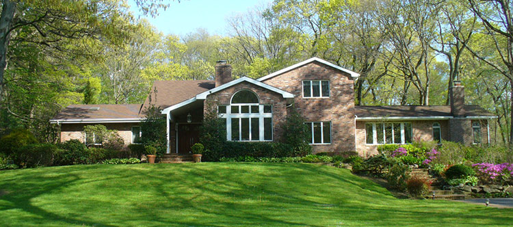 Old Westbury Home Before Major Renovation